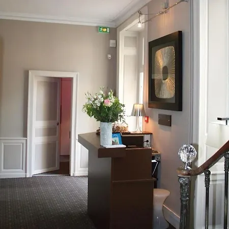 La Maison D'elise Bed & Breakfast 3*
